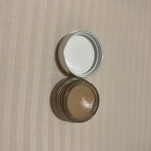 Glossier Stretch Concealer G11